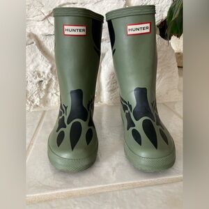 Hunter Kids First Classic Rain Boots with Dino Outline- Olive Green